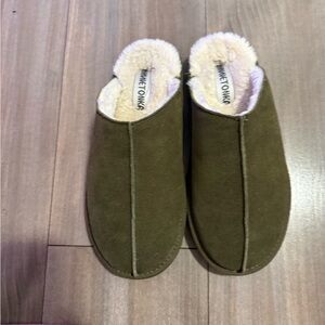 Minnetonka Forest Suede Slippers
